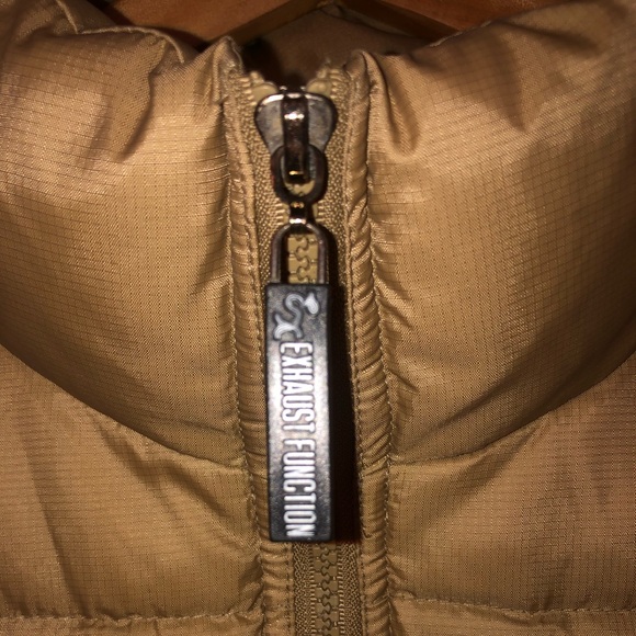 Vintage Y2K Exhaust Function Down-Filled Puffer Vest In Tan - Picture 3 of 6